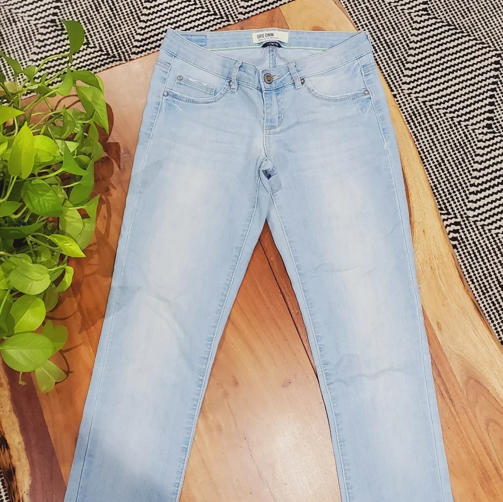 GARAGE Y2K Vintage Low Rise Stretch Denim Jeggings In Light Wash - Picture 8 of 16